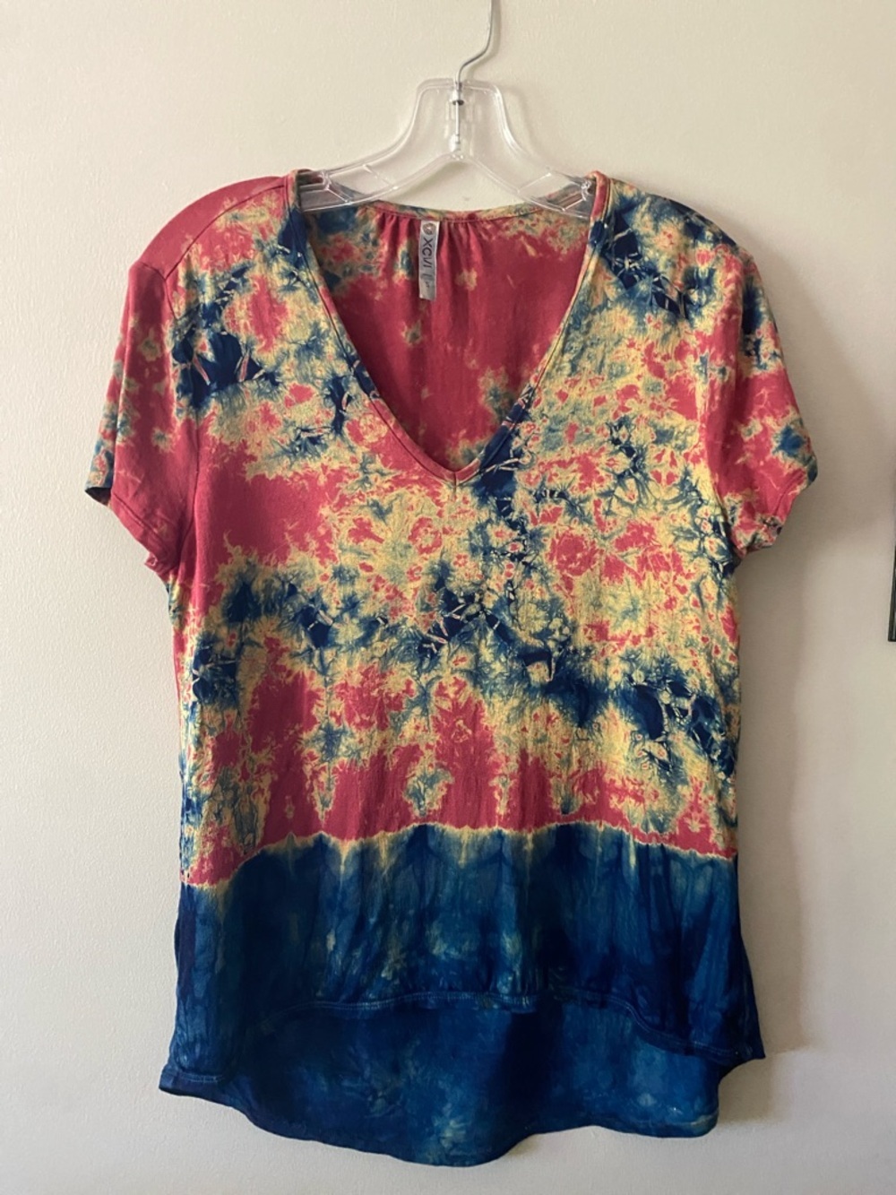 XCVI Tie-Dye V-Neck Short Sleeve Top - Pink, Yellow & Blue